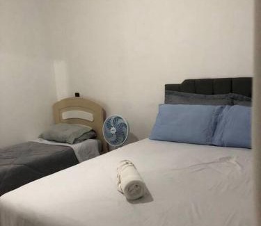 Cajuru House | Casa bem localizada em Curitiba