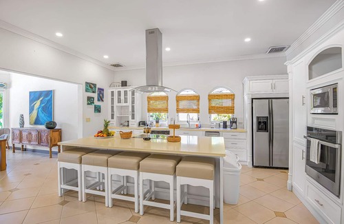 Jaco House | Casa Big Game, Private Pool, Concierge Service, access to the Beach Club!