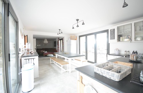 Santa Cristina de Aro Villa | Casa Blanca Costa Brava is the Ultimate Luxury Holiday Destination