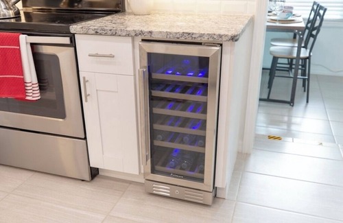 Safety Harbor House | Casa Blue - Beautiful Renovated Cottage Close to Downtown!