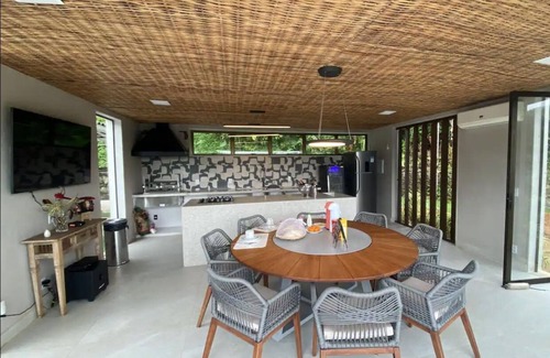 Conceicao de Jacarei House | Casa Angra Portogalo 4 Suítes Alto Padrão Piscina e Lazer Completo Privativo