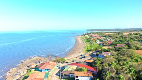 Las Tablas House | Casa Brisas del Uverito