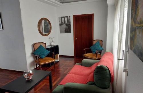 La Coruna House | Casa céntrica. A Coruña a 200m de la playa Riazor