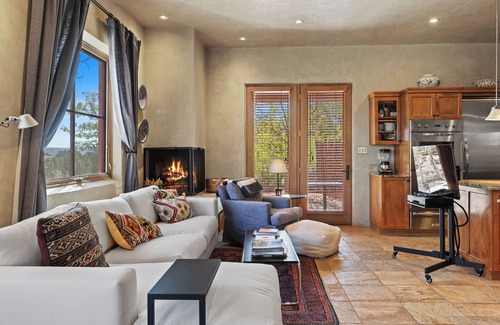 Las Campanas House | Casa Campanilla | A showcase of lived-in elegance!