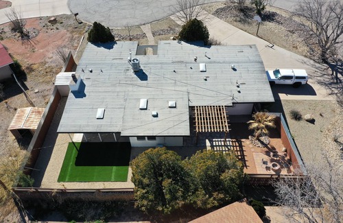 Mesilla Park House | Casa Capri! Minutes to NM State University & Historic downtown Mesilla.