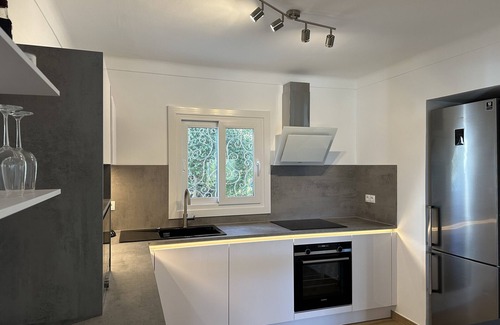 Vallgornera House | Casa Cel Blau, by the sea, large pool, beautiful Mediterranean garden