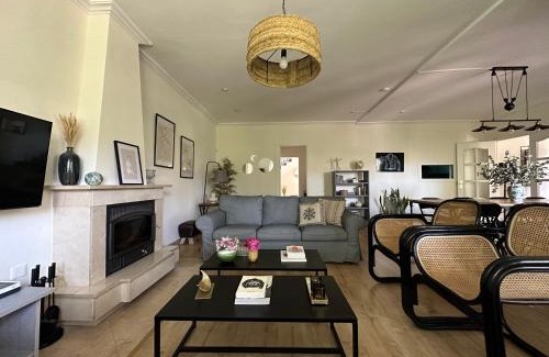 Mairena del Aljarafe Villa | Casa Ciaurriz