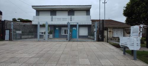 Punta Mogotes House | Casa Colinas