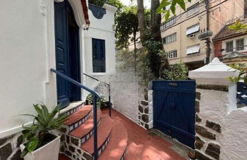 Urca Villa | Casa Colonial 3 Suites na Urca - Rio de Janeiro, Vista Baía Guanabara e Vista Pão de Açucar