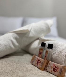 Juazeiro House | Casa com 2 Quartos Climatizados e Garagem