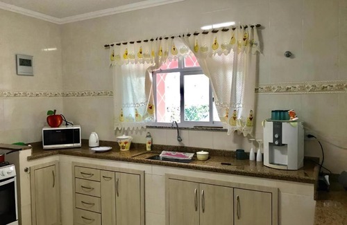 Saquarema House | Casa com 3 quartos e 4 banheiros 400m da praia