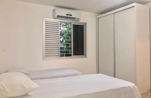 Matinhos Apartment | CASA COM 3 QUARTOS NA PRAIA DE CAIOBA