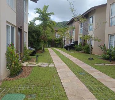 Juquehy House | Casa com 3 suítes em condomínio com piscina em Juquehy