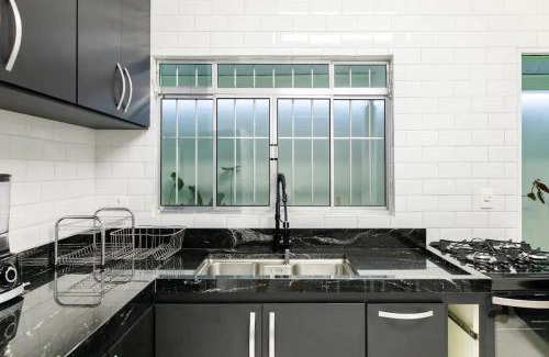 Centro House | Casa Com 4 Quartos Centro