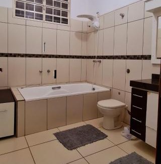 Ribeirao Preto Apartment | Casa com banheira prox USP e Centro