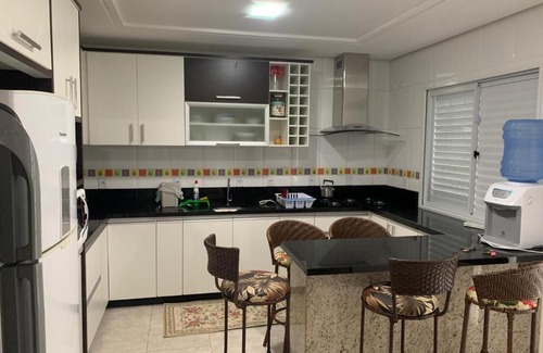 Ingleses do Rio Vermelho House | Casa com Piscina 4 Quartos