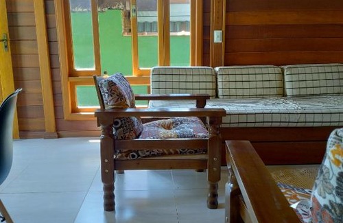 Pereque House | Casa com piscina aquecida em condomínio fechado