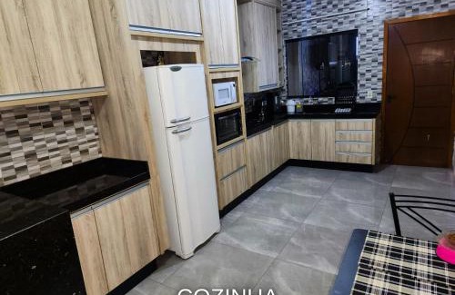 Londrina House | Casa com Piscina