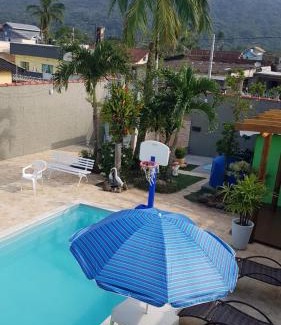 Jardim Veneza House | Casa com Piscina em Peruibe