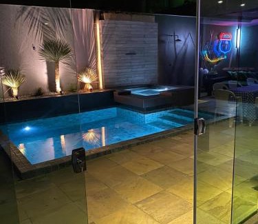 Muriae House | Casa com Piscina no bairro João VI, Muriaé-MG