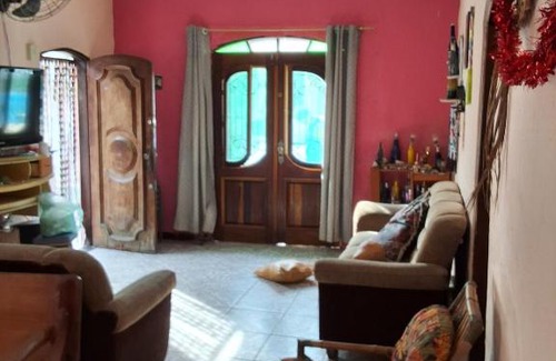 Jardim Praia Grande House | Casa com pisicna in Mongaguá