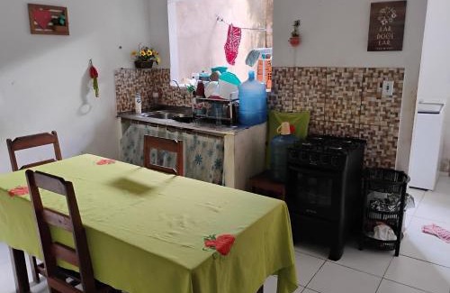 Curio-Utinga House | Casa com sala , 1 quarto cozinha, banheiro e área de lavar , próximo a ponto turístico parque do utinga