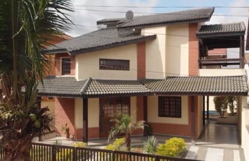 Santa Terezinha House | Casa com Vista Para o mar a 70 Metros da Praia