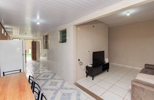 Londrina House | Casa com Wi-Fi, jacuzzi, garagem e petfriendly
