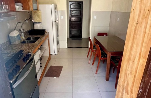 Floresta Velha House | Casa Completa e Espaçosa há Apenas 50 Metros da Praia da Conceição