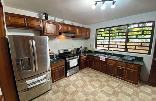 Rio San Juan House | Casa Completa Privada a 3 min de Playa y Laguna Grigri Fácil de Llegar