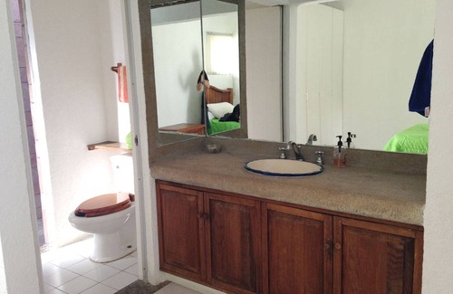 Xochitepec House | Casa con alberca y hermosos jardines en condominio, Santa Fe, Xochitepec Morelos