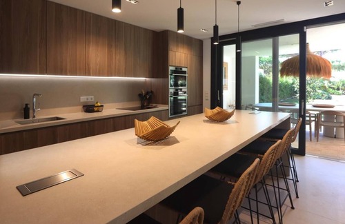 Cabo Roche Villa | Casa con Calma-New luxury villa just a few minutes walk from the beach and incredible views from the roof terrace