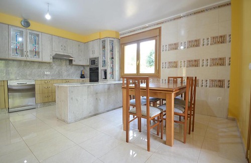 Caldas de Reis House | Casa con jardín próxima a Vilagarcía de Arousa