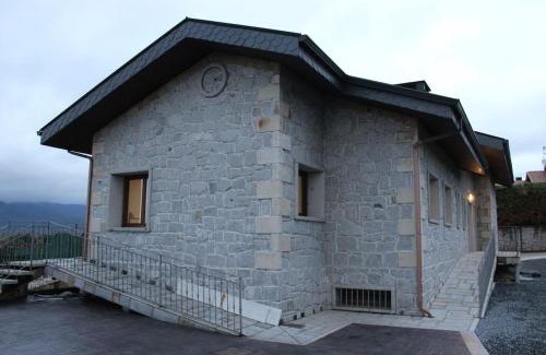 San Lorenzo de El Escorial House | Casa con vistas a la Sierra de Guadarrama