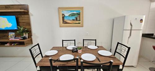 Maringa Villa | Casa confortável, com 3 quartos, bem localizada!