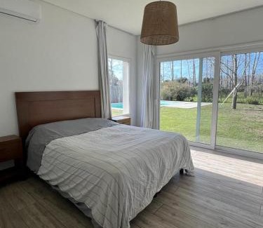 Pilar Centro House | Casa Country Estancias del Pilar