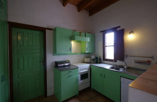 Guatiza House | CASA CUEVA, country house in unique nature.