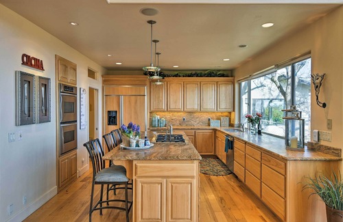 Granite Bay House | 'Casa d'Amore': Extravagant Lakefront Villa!