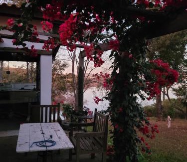 Delfinopolis House | Casa da Barra Delfinopolis