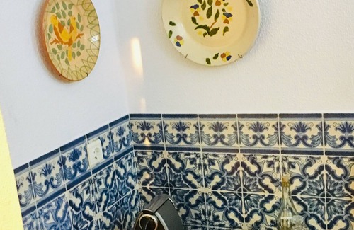 Setubal House | Casa da Encosta Cabanas Fantastic olive oil to rest.