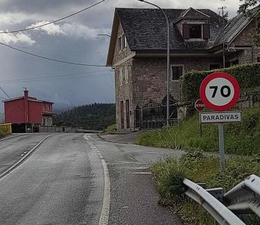 Caldas de Reis Ski Chalet | Casa da Escuela