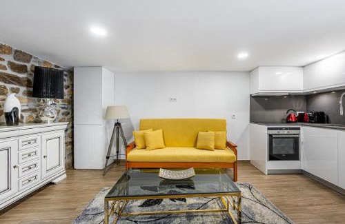 Casas Novas Apartment | Casa Da Ribeira