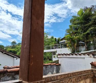 Ouro Preto House | Casa das Flores Central