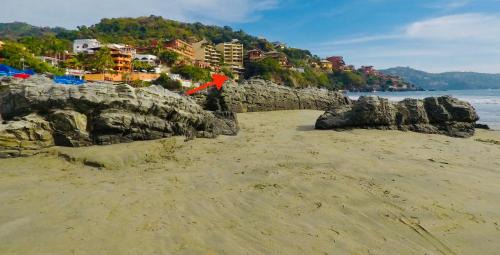 Playa la Madera Apartment | Casa de Ali: Located on the beach!