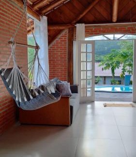 Tijucas Cabin | casa de campo Chalé bela vista