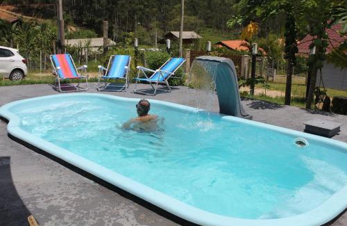 Tijucas Cabin | casa de campo Chalé bela vista