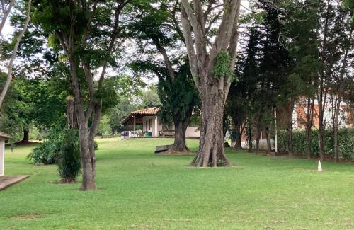 Americana House | Casa de Campo em frente ao Lago em Americana-SP