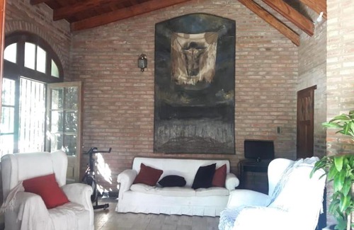 Villa Allende House | Casa de campo! P/ 12 personas con pileta y quincho.