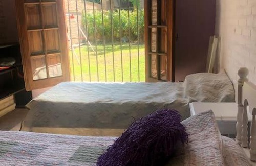 Villa Allende House | Casa de campo! P/ 12 personas con pileta y quincho.