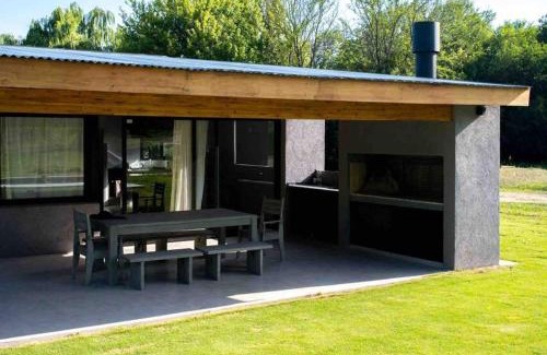 Alta Gracia Villa | Casa de la Libélula con pileta